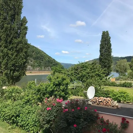 Rheinblickzimmer منزل للإقامة سانكت غوارهاوزن