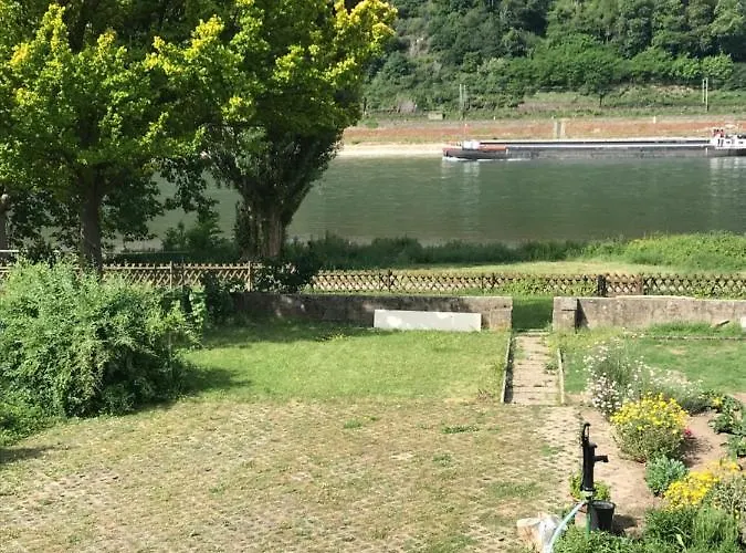 홈스테이 Rheinblickzimmer